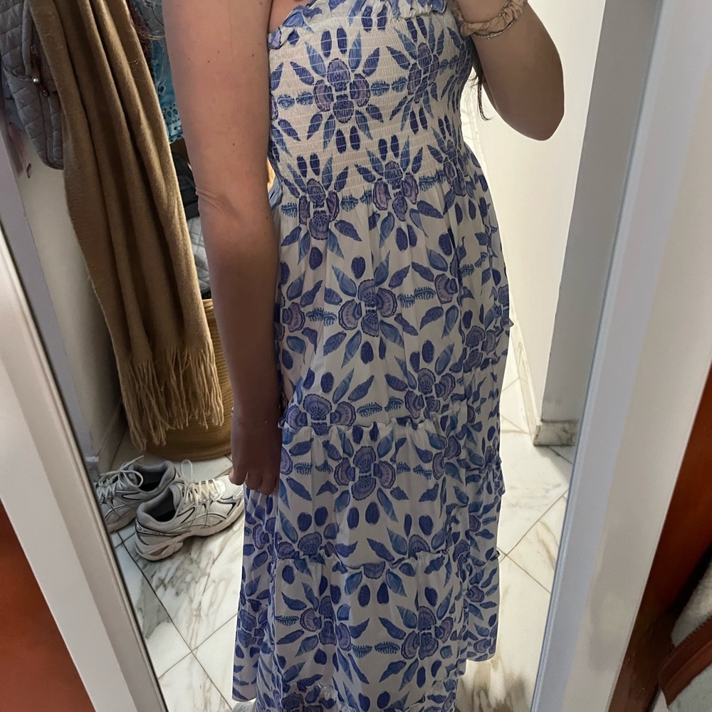 Hill House Blue and White Floral Shell Smocked Midi Nap Dress XS - Picture 3 of 6